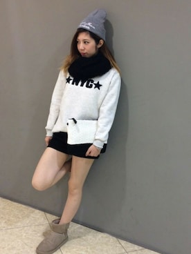 「SPIGA（スピーガ）のアイテム（パンツ）」を使った、SPIGA OFFICIALさん（レディース・167cm）の冬コーディネート