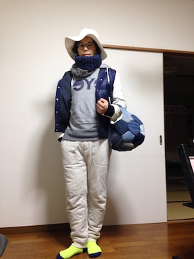 「CASH CA（カシュカ）のアイテム」を使った、マーチンさん（メンズ・170cm）の冬コーディネート