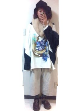 「hatra（ハトラ）のアイテム（パンツ）」を使った、Roftさん（メンズ・170cm）の春コーディネート