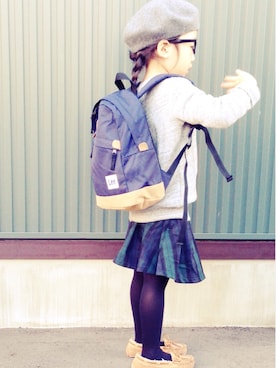 「NEEDLE WORK（ニードルワーク）のアイテム（トップス）」を使った、annさん（キッズ・100cm）の秋コーディネート