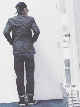 「blue」｜「アイテム（フォーマルスーツ/小物）」を使った、Brianさん（メンズ・180cm）の春コーディネート