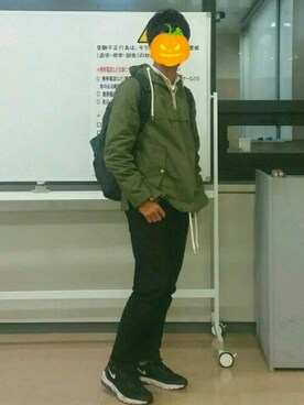 「大学」｜「アイテム（ジャケット/アウター）」を使った、cochaさん（メンズ・169cm）の秋コーディネート