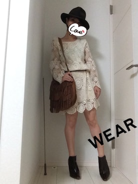 「ZARA（ザラ）のアイテム（ワンピース、ホワイト系）」を使った、KAORIさん（レディース）の秋コーディネート