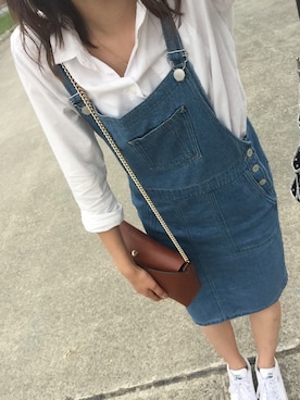 「白シャツ×デニム」｜「アイテム（オールインワン・サロペット）」を使った、bubuさん（レディース・163cm）の春コーディネート