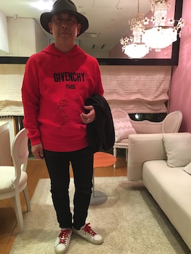 「GIVENCHY（ジバンシイ）のアイテム（パーカー）」を使った、Michitaka Nodaさん（メンズ・175cm）の秋コーディネート