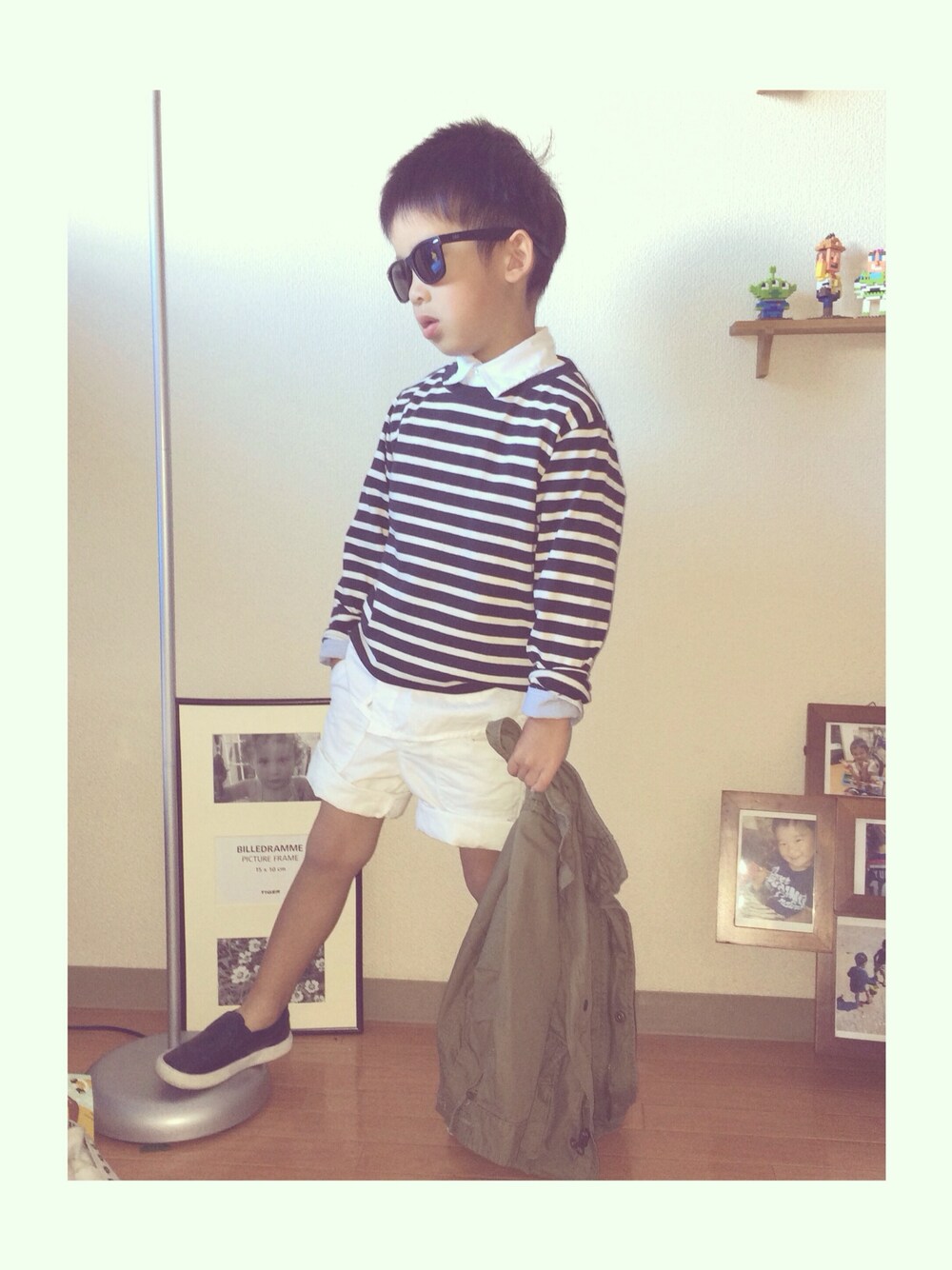 「ボーダー、ハーフパンツ、キッズコーデ」｜「GAPのアイテム（サングラス、ブラック系）」を使った、neru0504さん（キッズ・110cm）の秋コーディネートの1枚目の写真