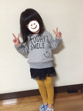 「petit main（プティマイン）のTODAY'Sスマイルトレーナー（スウェット、グレー系）」を使った、Miiiiiさん（キッズ・100cm）の秋コーディネート