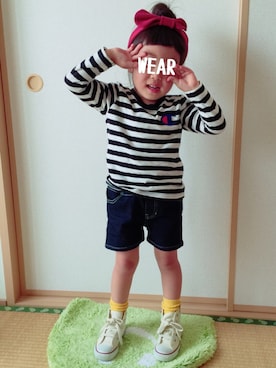 「しまむら（シマムラ）のアイテム（Tシャツ/カットソー、ホワイト系）」を使った、Miiiiiさん（キッズ・100cm）の春コーディネート