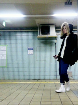 虫コロリけんたさん(メンズ・181cm)の春コーディネート