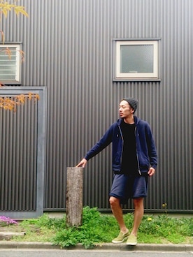 虫コロリけんたさん（メンズ・181cm）の春コーディネート