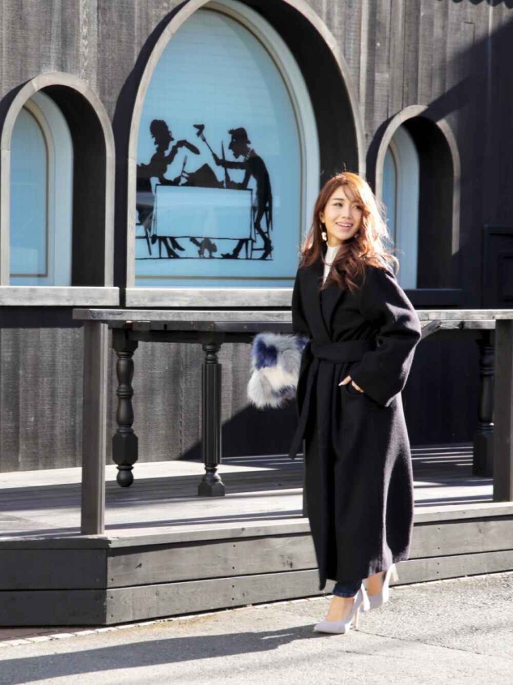 「eimy istoire、eimy、黒、コート」｜「eimy istoireのwool gown coat（ダウンジャケット/コート、ブラック系）」を使った、Manami_officialさん（レディース・155cm）の秋コーディネートの1枚目の写真