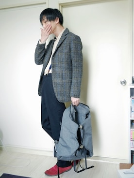 「FREAK'S STORE（フリークスストア）のアイテム（テーラードジャケット）」を使った、たろーさんさん（メンズ・169cm）の春コーディネート