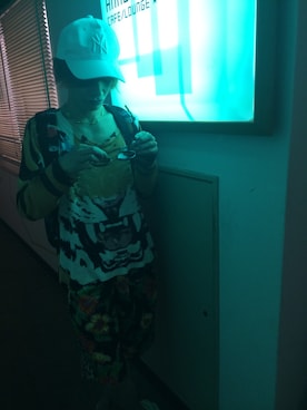 「adidas Originals by JEREMY SCOTT」｜「アイテム（キャップ）」を使った、LiME(松尾 頼武)作曲家さん（メンズ・163cm）の夏コーディネート