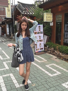 「Abercrombie&Fitch（アバークロンビーアンドフィッチ）のアイテム（ワンピース/ドレス）」を使った、Nicoleさん（レディース・174cm）の夏コーディネート