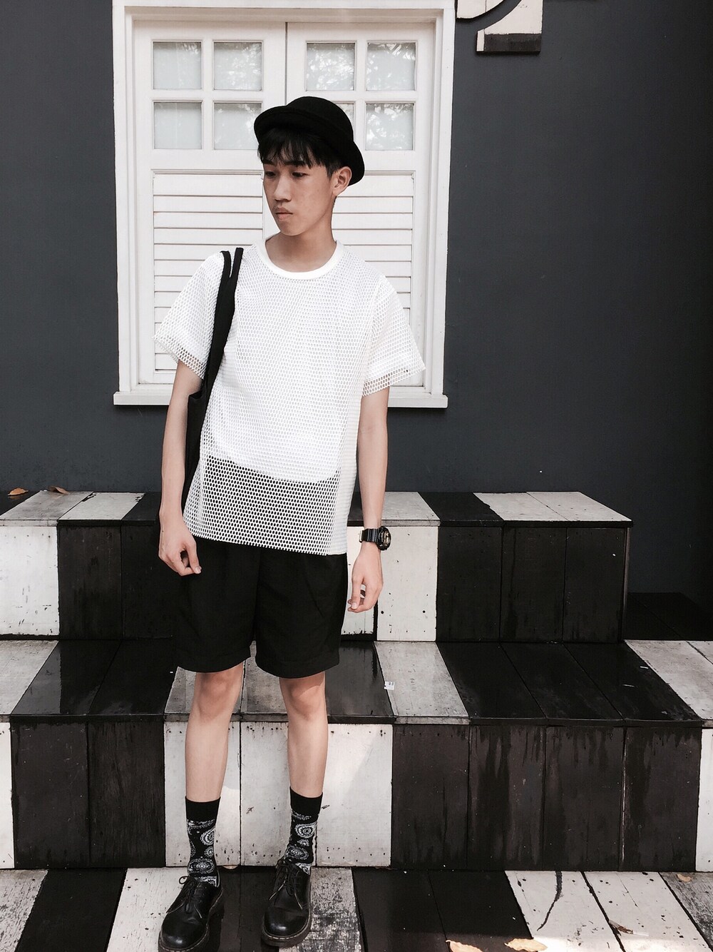 「WEARBOOKエントリー、wearsg、WEARママ部、ootd、WEARISTASG、WEARISTAフリマ」｜「Dr. Martensのアイテム（ブーツ、ブラック系）」を使った、Ah Kooさん（メンズ・178cm）の春コーディネートの1枚目の写真