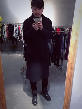 「Yohji Yamamoto（ヨウジヤマモト）のアイテム（ダッフルコート）」を使った、Agnes委员さん（メンズ・181cm）の冬コーディネート