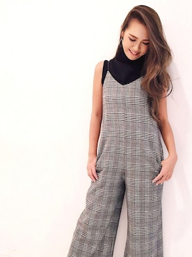 「DURAS（デュラス）のアイテム（オールインワン・サロペット）」を使った、tomoko   arimaさん（レディース・158cm）の夏コーディネート