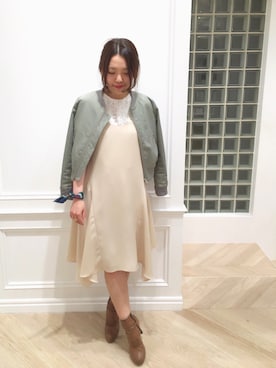 「アイテム（ブーティ）」を使った、かおりさん（レディース・157cm）の春コーディネート