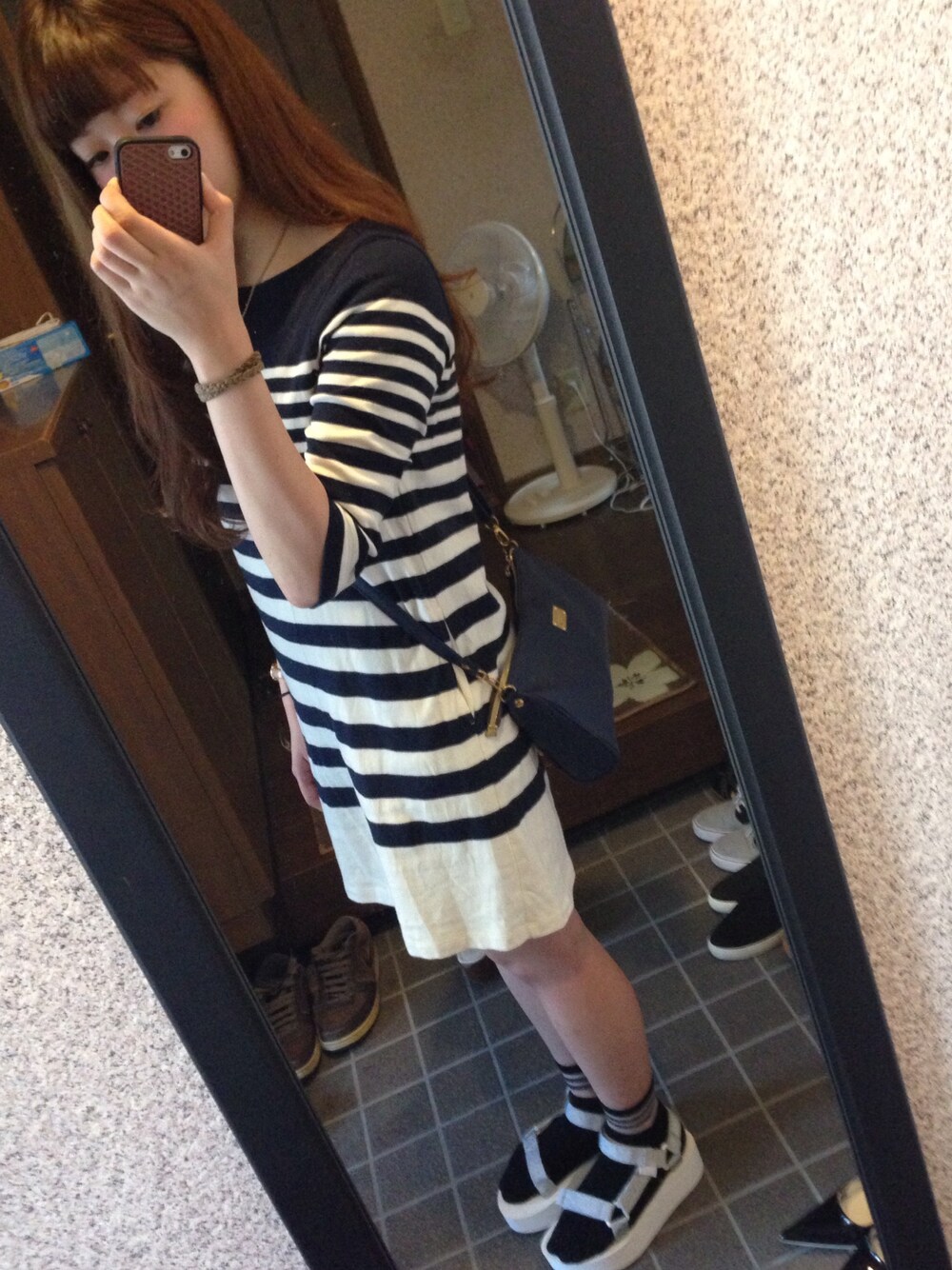「ボーダー、teva」｜「EN ROUTEのTEVA（テバ） FLATFORM UNIVERSAL（サンダル、シルバー系）」を使った、SARIさん（レディース・160cm）の夏コーディネートの1枚目の写真