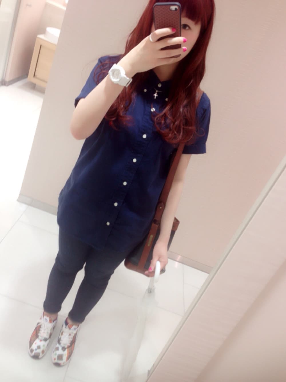 「NIKE、denim、navy」｜「POLO RALPH LAURENのアイテム（シャツ/ブラウス、ブルー系）」を使った、SARIさん（レディース・160cm）の春コーディネートの1枚目の写真