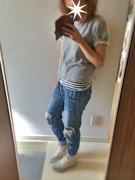 「MOUSSY（マウジー）のBACK CENTER TUCK TOPS J（Tシャツ/カットソー、グレー系）」を使った、やまさん（レディース・152cm）の夏コーディネート