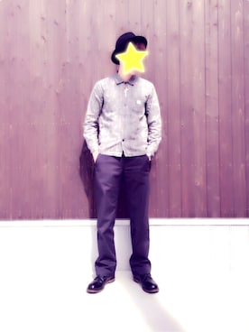 「CALEE（キャリー）のアイテム（チノパンツ）」を使った、たむこーさん（メンズ・178cm）の春コーディネート