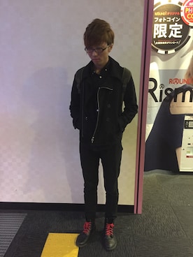 「RAGEBLUE（レイジブルー）のアイテム（ピーコート）」を使った、リッキーさん（メンズ・177cm）の秋コーディネート