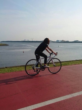 「manics（マニックス）のアイテム」を使った、isopppyさん（レディース・157cm）の春コーディネート