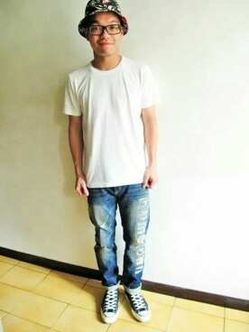 Dinos Linさんのコーディネート