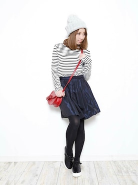 「PLAIN CLOTHING（プレーンクロージング）のアイテム（ショルダーバッグ）」を使った、chikaさん（レディース・153cm）の冬コーディネート