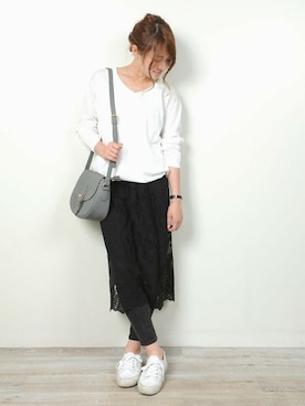 「PLAIN CLOTHING（プレーンクロージング）のアイテム（スカート）」を使った、chikaさん（レディース・153cm）の春コーディネート