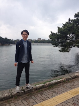 「BEN DAVIS（ベンデイビス）のアイテム（スラックス）」を使った、RYOさん（メンズ・174cm）の春コーディネート