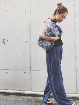 「AMERICAN RAG CIE（アメリカンラグシー）のAMERICAN RAG CIEピーチサテンワイドパンツ/211-LAN-B5303【WEB限定】（その他パンツ）」を使った、伊地知朋子さん（レディース・153cm）の夏コーディネート