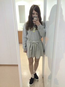 「OZOC（オゾック）のアイテム（スウェット）」を使った、ayumiさん（レディース・157cm）の秋コーディネート