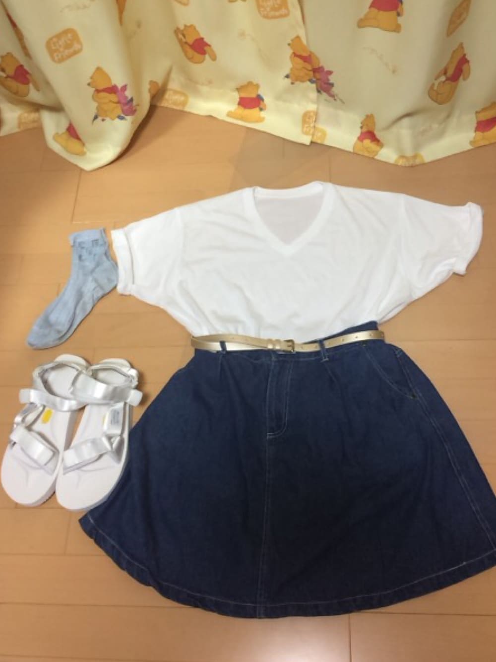 「横浜、オフ会、24歳がする服装ではない、パックTシャツ、ユニクロ、スイコック」｜「UNIQLOのアイテム（Tシャツ/カットソー、ホワイト系）」を使った、N....'さん（レディース・155cm）の夏コーディネートの1枚目の写真