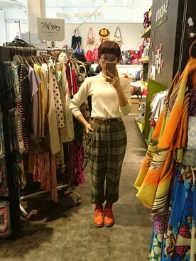 「morning deer（モーニングディア）のアイテム（その他パンツ、グリーン系）」を使った、Annie さん（レディース・158cm）の冬コーディネート