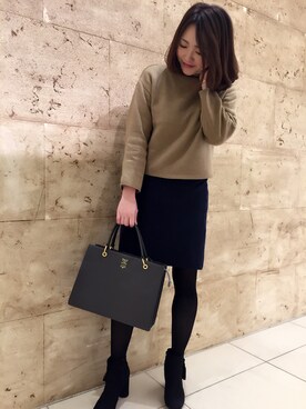 「Samantha Thavasa Deluxe（サマンサタバサ デラックス）のアイテム（バッグ、グレー系）」を使った、7a.sさん（レディース・166cm）の冬コーディネート