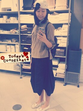 「skirt」｜「アイテム（ミリタリージャケット）」を使った、Jin Changさん（レディース・173cm）の秋コーディネート