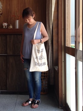 「TODAYFUL（トゥデイフル）のVintageトートバッグ（トートバッグ）」を使った、まさぷーさん（レディース・156cm）の夏コーディネート