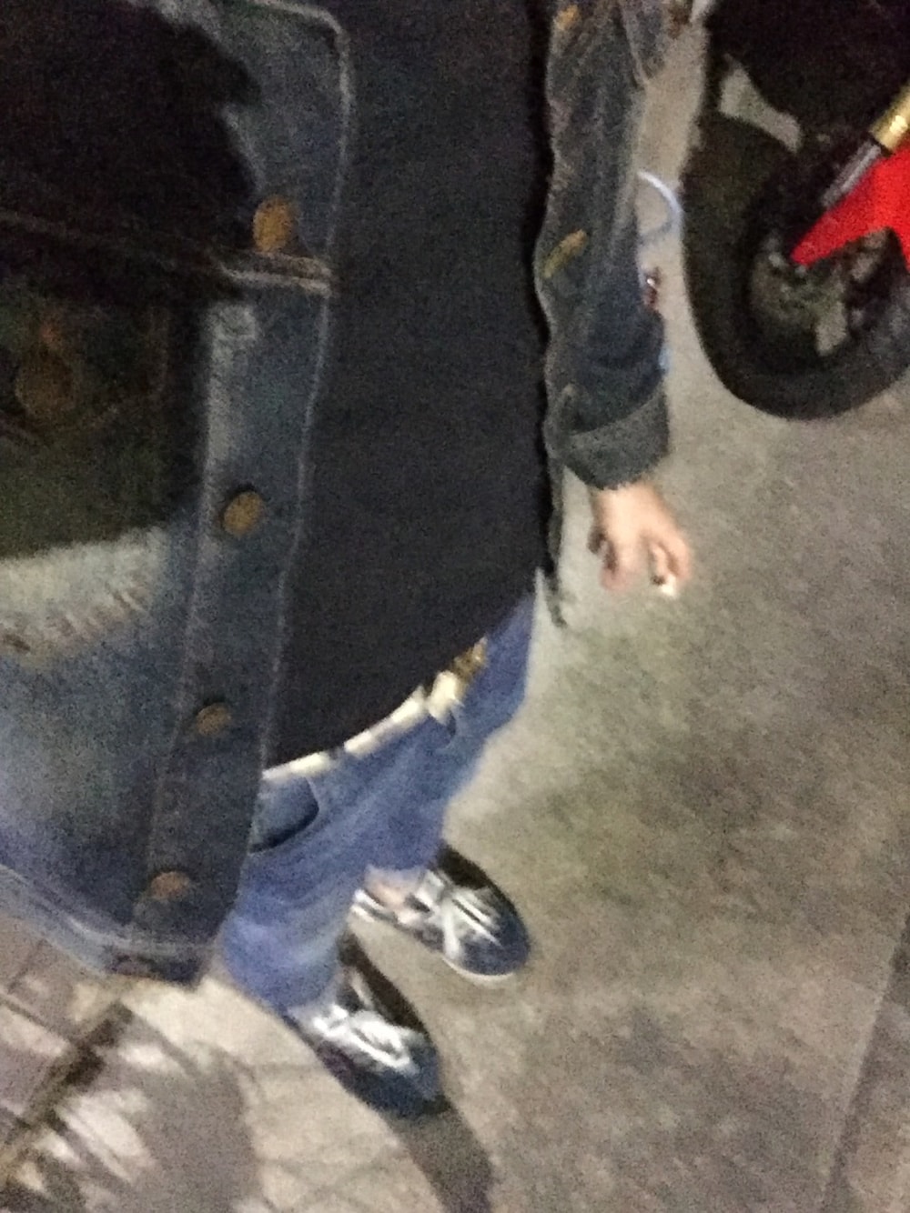 「Nudie JeansのCONNY/ORG.WORN SELVAGE（デニムジャケット、ブルー系）」を使った、ゆうすけさん（メンズ・165cm）の秋コーディネートの1枚目の写真