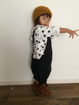 「MUK（ムク）のアイテム（サロペット/オーバーオール）」を使った、kanayuraさん（キッズ・80cm）の秋コーディネート