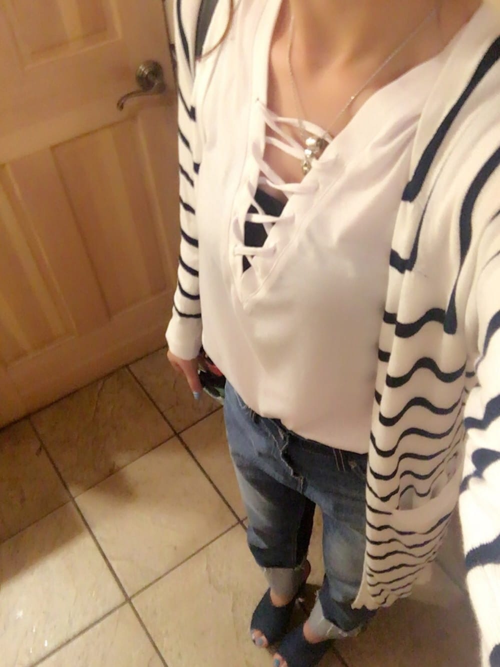 「AZUL by moussyの【UVカット】ｽｰﾋﾟﾏﾓﾀﾞｰﾙSUNﾚｰｽｱｯﾌﾟﾀﾝｸ（Tシャツ/カットソー、ホワイト系）」を使った、haruさん（レディース・157cm）の夏コーディネートの1枚目の写真