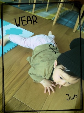 「Mini Rodini（ミニロディーニ）のアイテム（ニットキャップ/ビーニー）」を使った、junさん（キッズ・80cm）の秋コーディネート