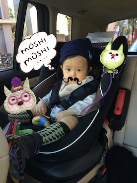 「Mini Rodini（ミニロディーニ）のアイテム（ニットキャップ/ビーニー）」を使った、junさん（キッズ・80cm）の秋コーディネート