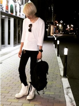 「GU（ジーユー）のアイテム（T Shirts、ホワイト系）」を使った、ひかさん（メンズ・173cm）の春コーディネート