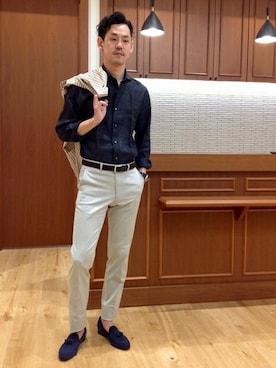 「シップス」｜上村さん（メンズ・182cm）の夏コーディネート