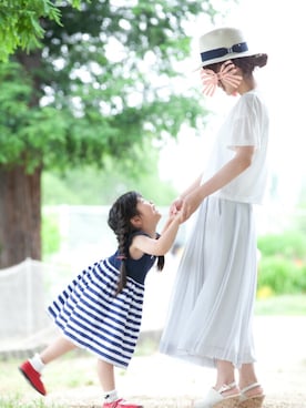 「赤い靴」｜「アイテム（サンダル）」を使った、yuririsaさん（レディース・156cm）の夏コーディネート