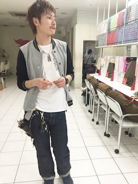 「BEAMS（ビームス）のアイテム（スタジャン）」を使った、www.chichair.comさん（メンズ・176cm）の春コーディネート