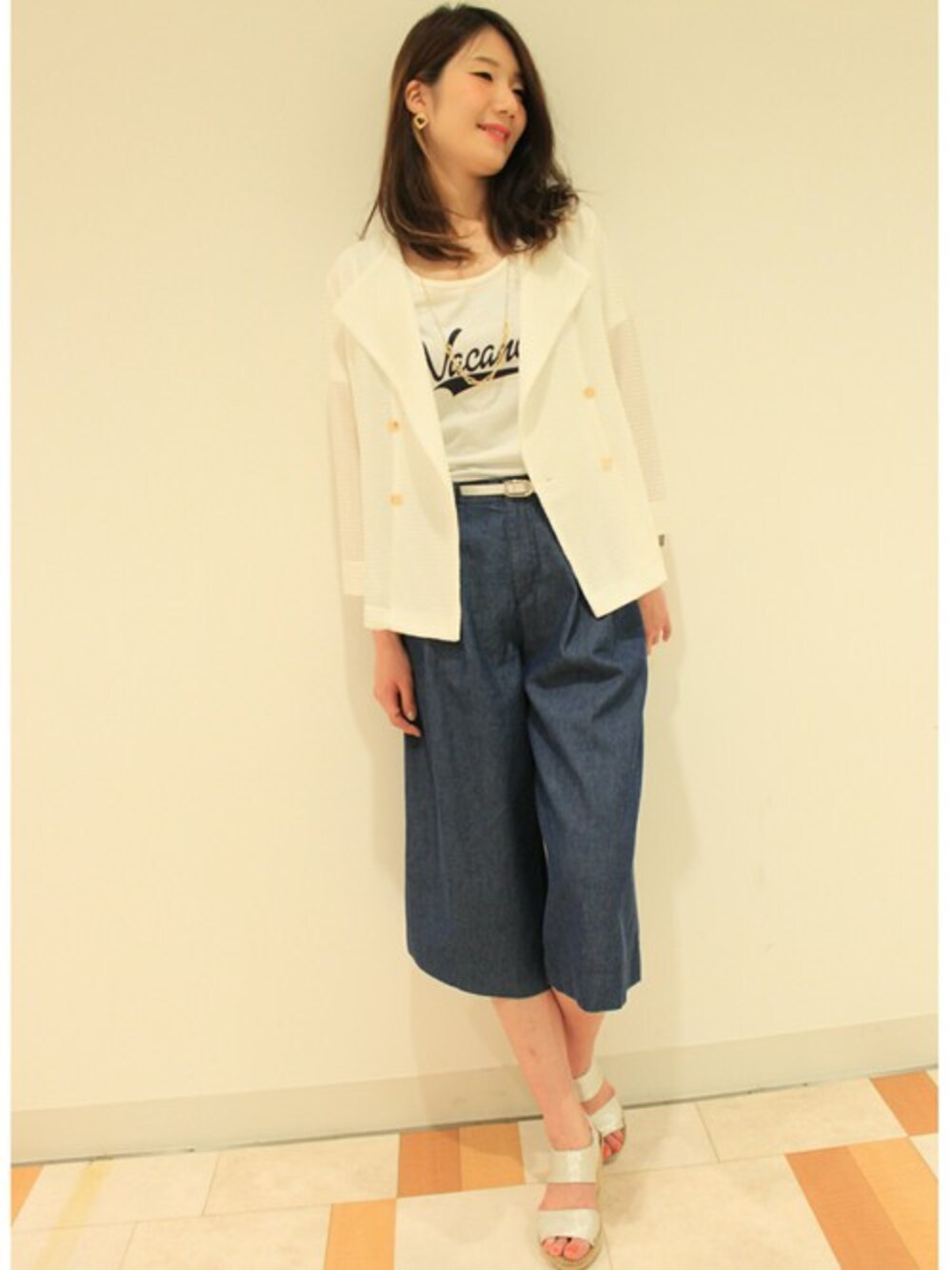「ジャケット、デニム、白、ガウチョパンツ、メッシュ」｜「TIENS ecouteのラッセルメッシュジャケット（その他アウター、ホワイト系）」を使った、nagataniさん（レディース・172cm）の春コーディネートの1枚目の写真