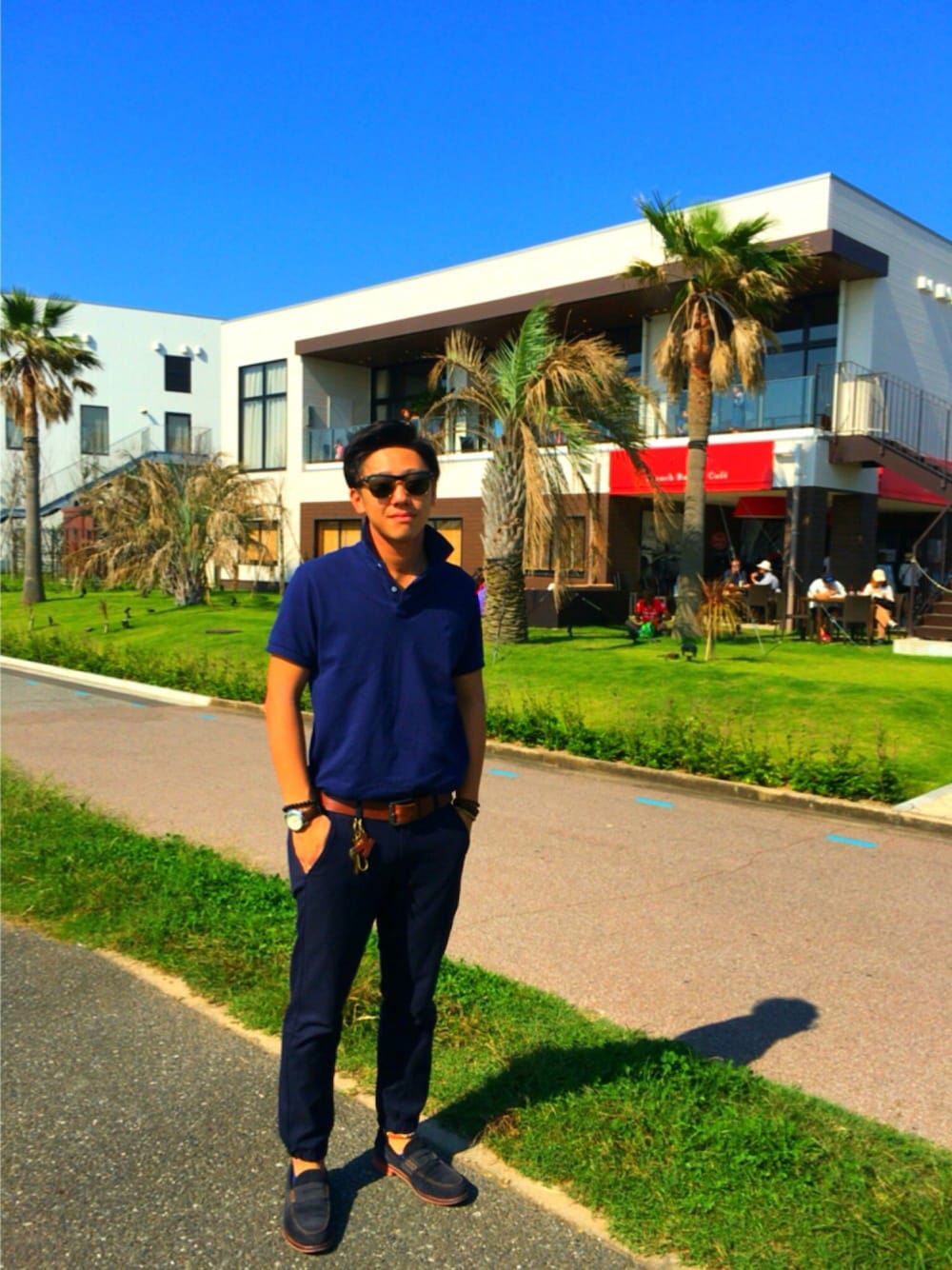 「Polo Ralph Lauren、秋コーデ、ポロシャツ、休日スタイル、UNIQLO、シャツイン、clubmaster」｜「Ray-Banのレイバン JUSTIN RB4165F-622/5A-55-54（サングラス、ブラック系）」を使った、Koudaiさん（メンズ・170cm）の秋コーディネートの1枚目の写真